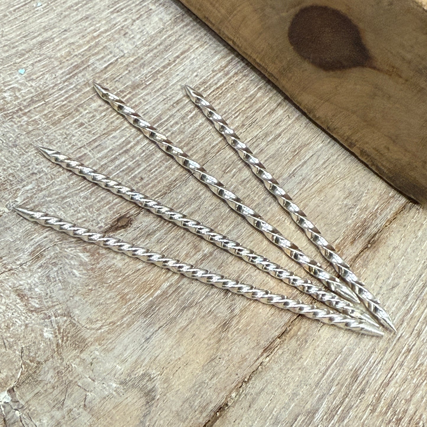Cowboy Toothpicks - Plain Twist