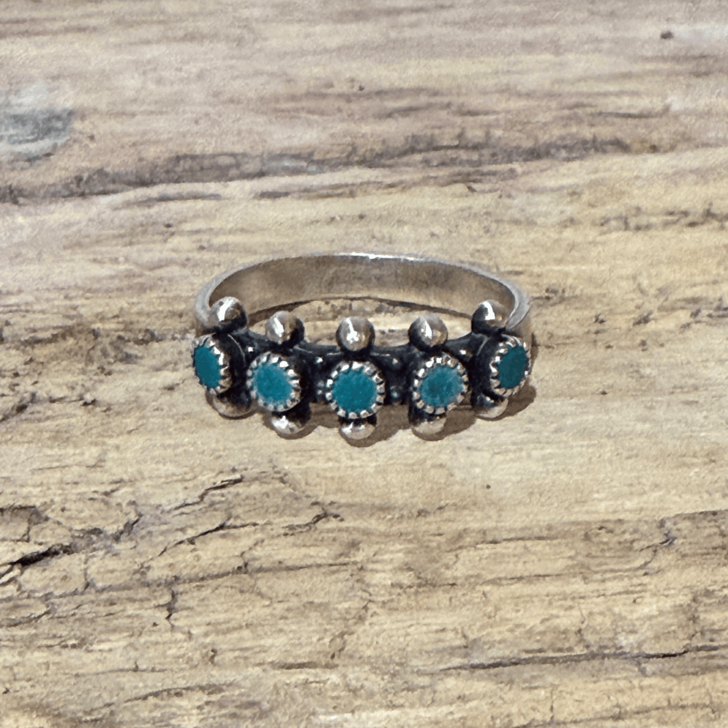 Size 9 Vintage Zuni Sterling Silver Turquoise Ring
