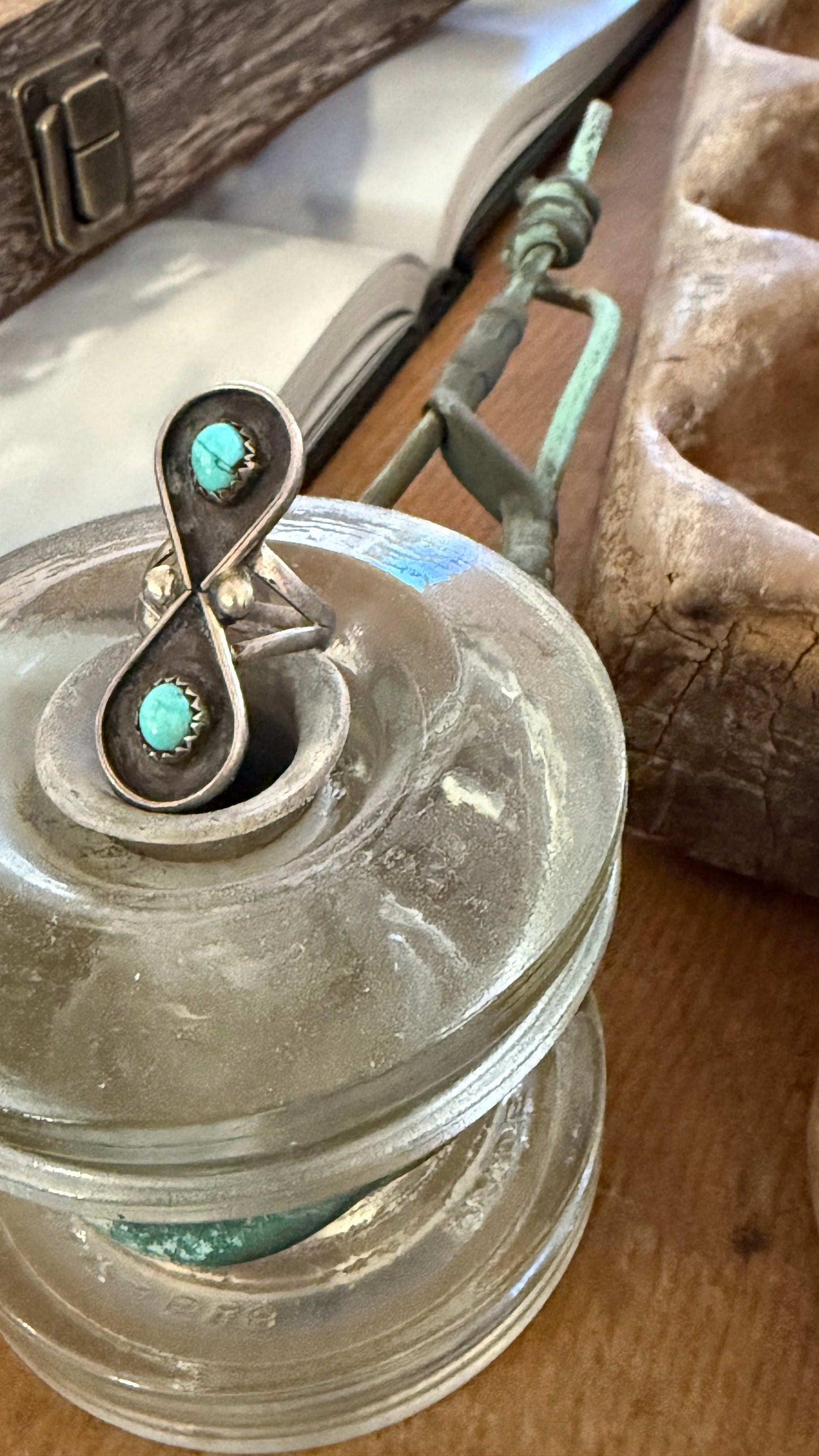 Size 7 Vintage Navajo Turquoise Ring