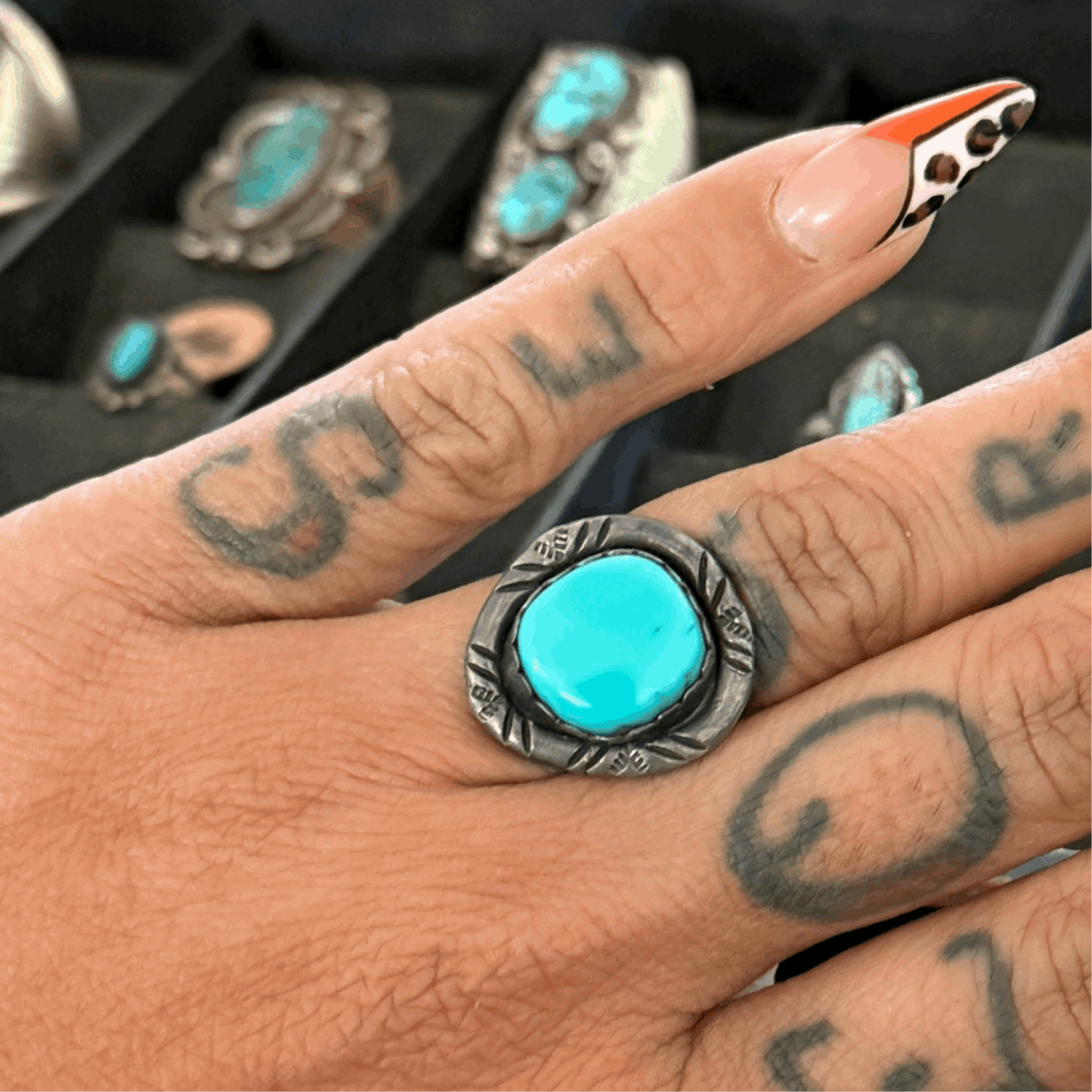 Size 6 Vintage Navajo Sterling Silver Turquoise Ring