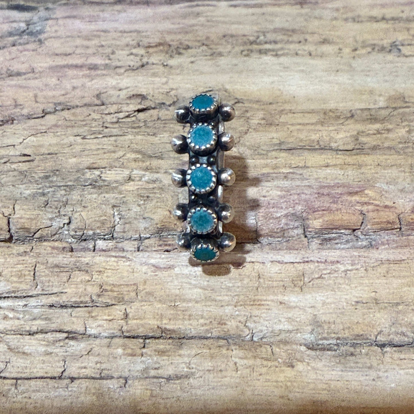 Size 9 Vintage Zuni Sterling Silver Turquoise Ring