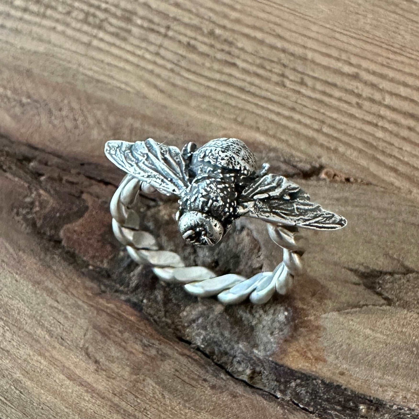 Size 8 Sterling Silver Bee Ring