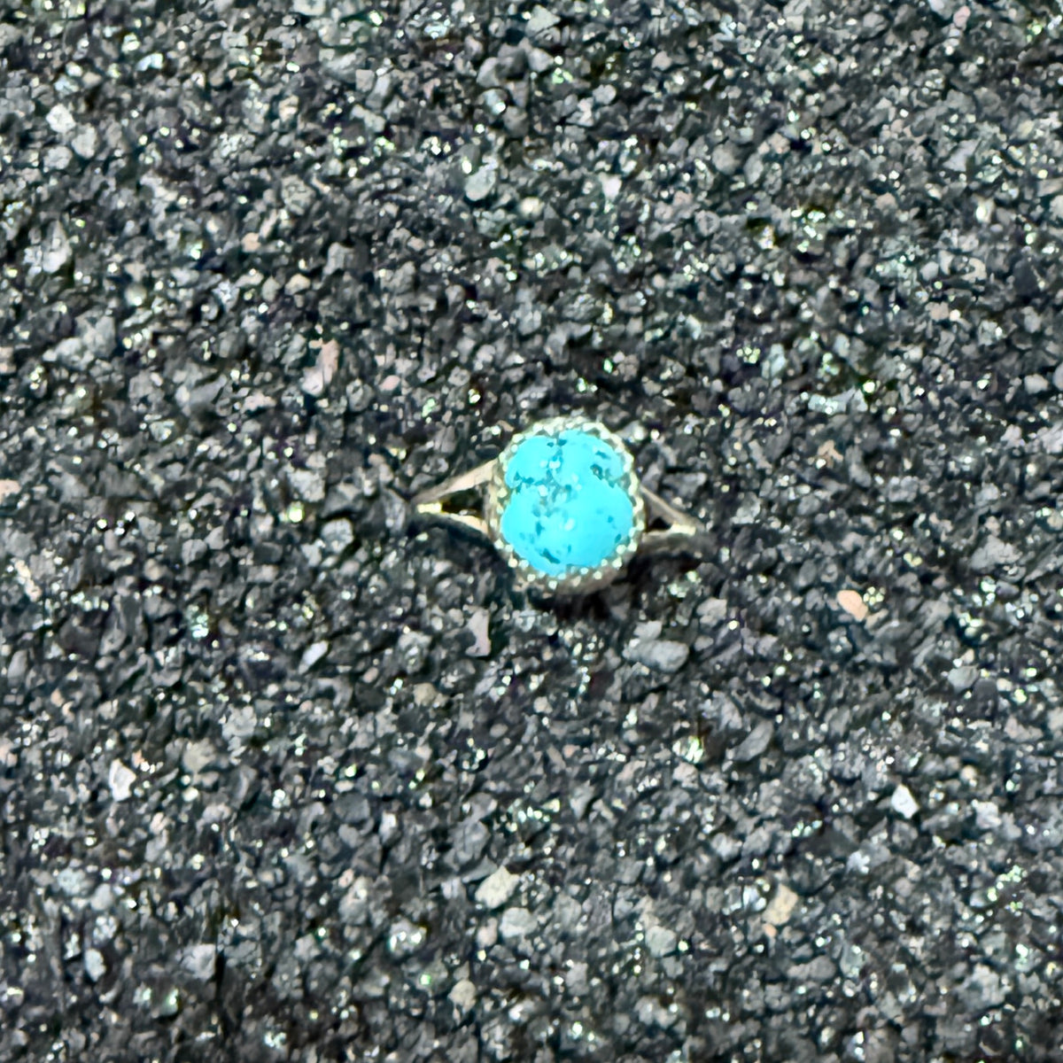 Size 5 Navajo Sterling Silver Turquoise Ring