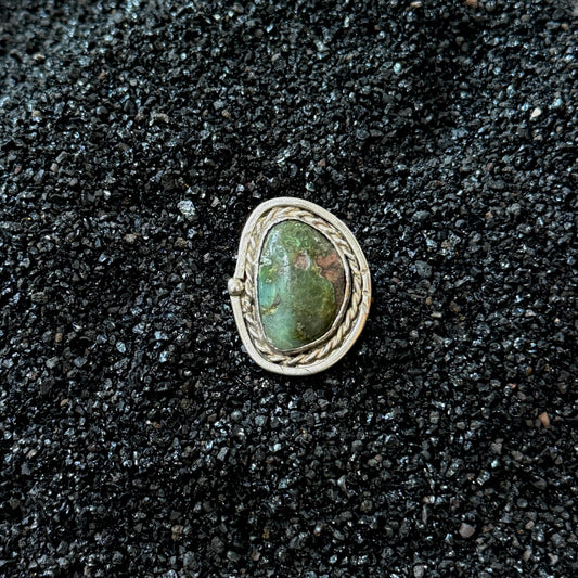 Size 8.25 Vintage Navajo Sterling Turquoise Ring