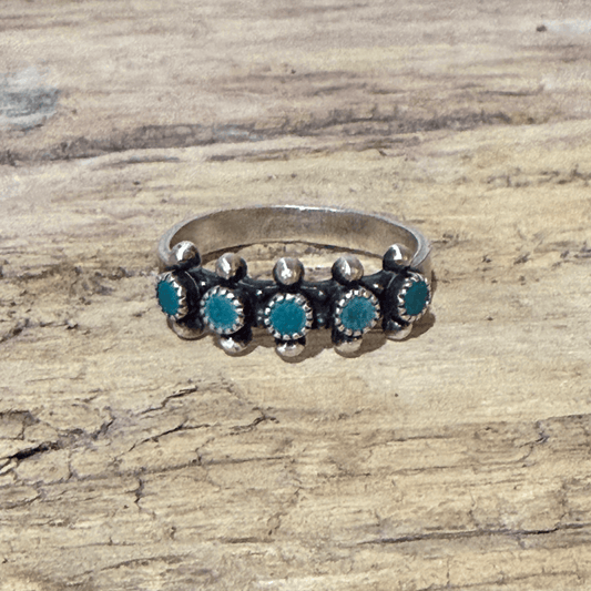 Size 9 Vintage Zuni Sterling Silver Turquoise Ring