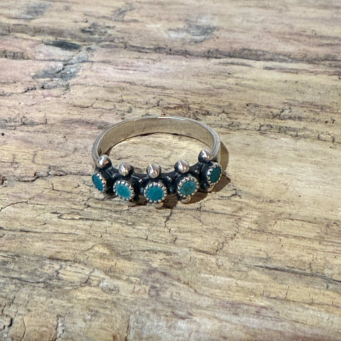 Size 9 Vintage Zuni Sterling Silver Turquoise Ring